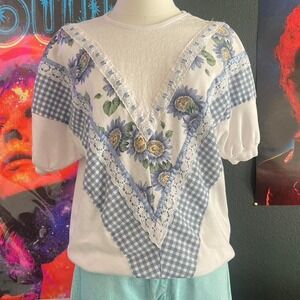 Vinage cottagecore shirt floral shirt gingham